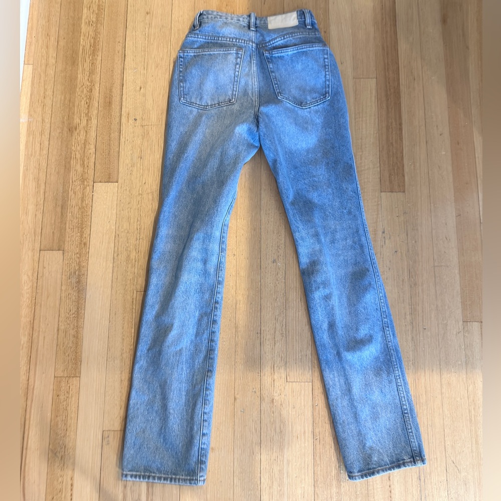 GRLFRND High-Rise Straight Leg Jeans | Size: 25 - Picture 5 of 6